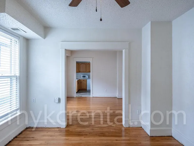 4306 Fisher St — Photo 29