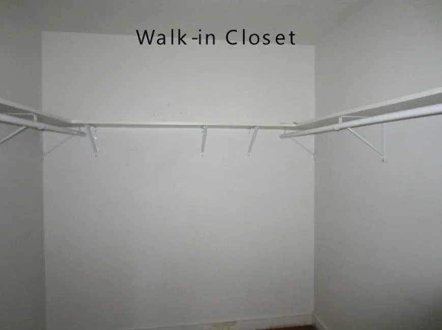 2 Brook Rd — Photo 4