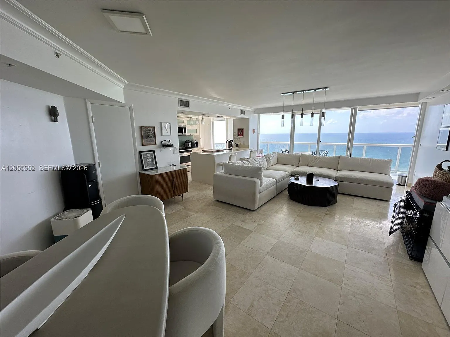 La Gorce Palace Condo — Photo 2