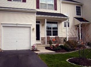 1143 Tudor Dr, Breinigsville, PA 18031