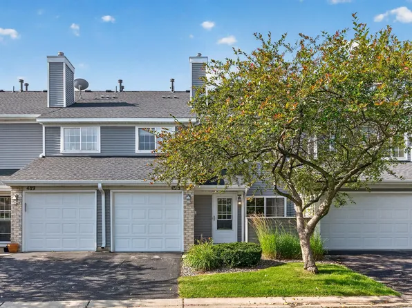 493 Marshland Trl, Chanhassen, MN 55317