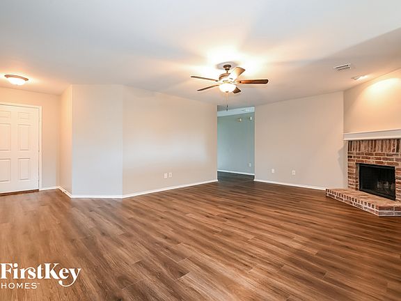 4th image of 524 Indian Paintbrush Dr