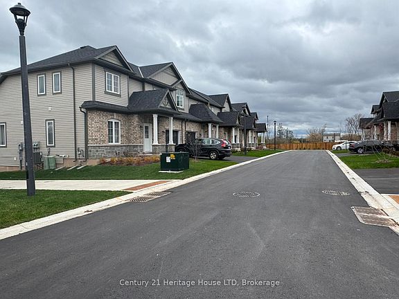 5th image of 397 Garrison Rd #18