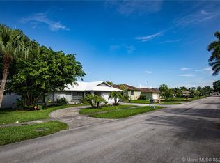 9620 SW 118th Pl, Miami, FL 33186