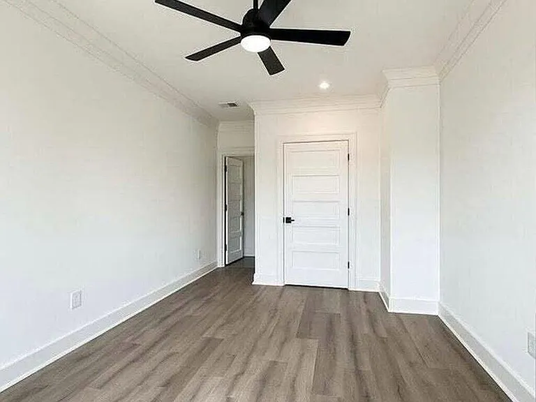 1904 Gumwood Blvd — Photo 16