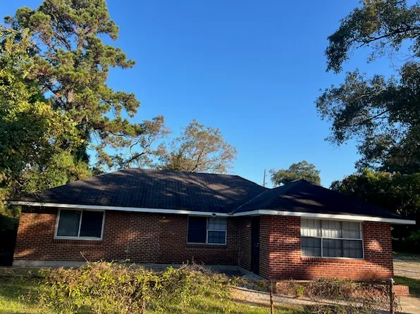 1825 71st Ave, Baton Rouge, LA 70807