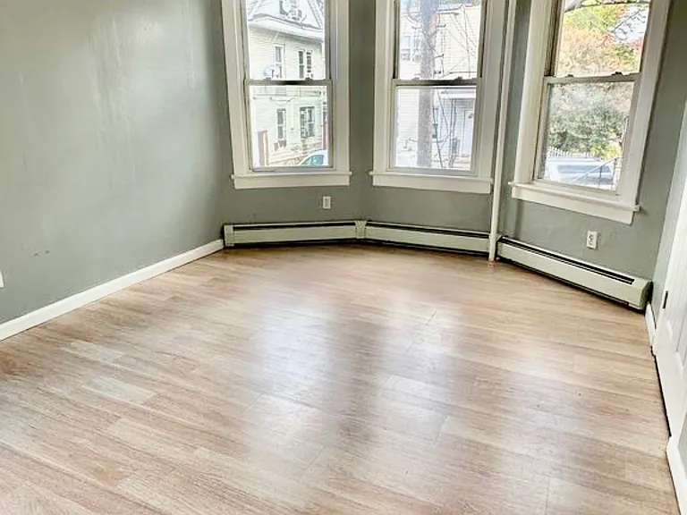 308 Atlantic St #1 — Photo 2