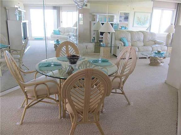 3rd image of 3870 N A1a APT 501
