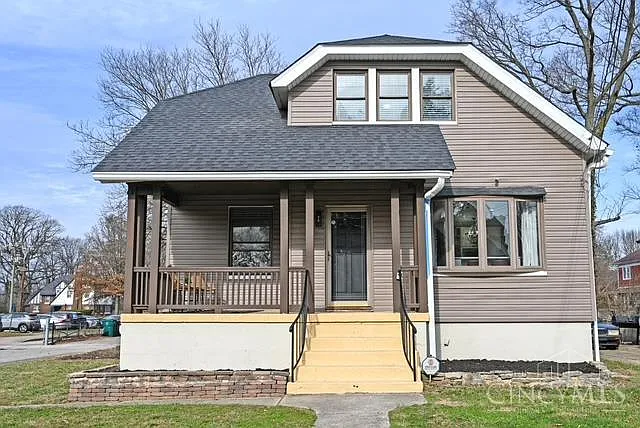 1602 Rose Pl photo 1