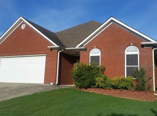 732 Holland Dr, Pleasant Grove, AL 35127