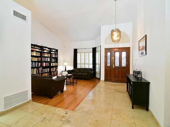 5th image of 9826 E Cinnabar Ave