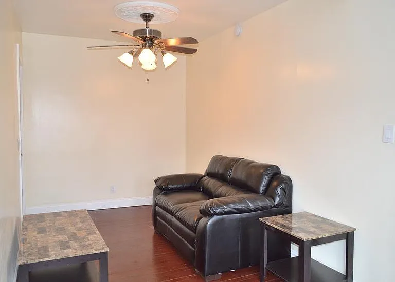 1929 E Genesee St #5 — Photo 3