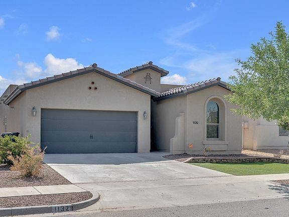 2nd image of 1132 Morton Pl