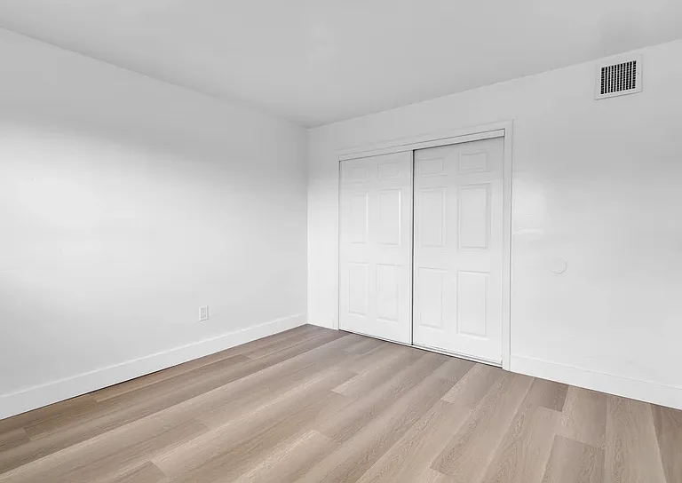 7720 N Miami Ave #208 — Photo 9