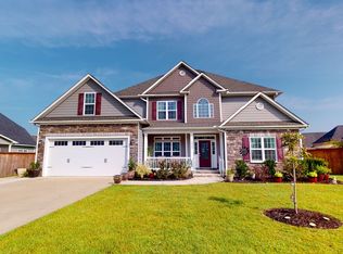2932 Cragburn Pl, Fayetteville, NC 28306