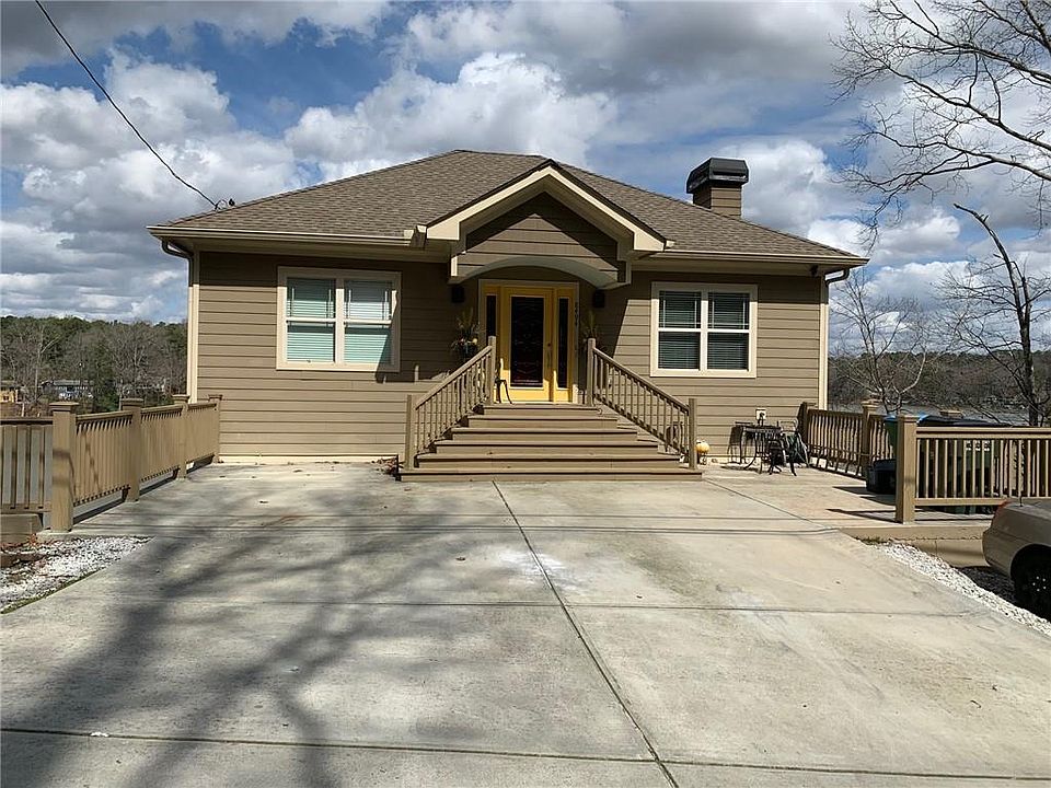 1st image of 8494 Lake Dr