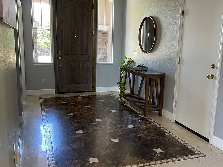 3800 Venus Ct — Photo 6