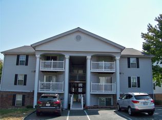 4300 Arrow Tree Dr APT K, Saint Louis, MO 63128