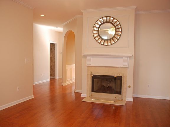 Living room/Hallway