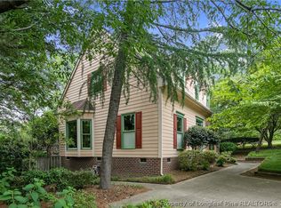 110 Parkview Ave, Fayetteville, NC 28305