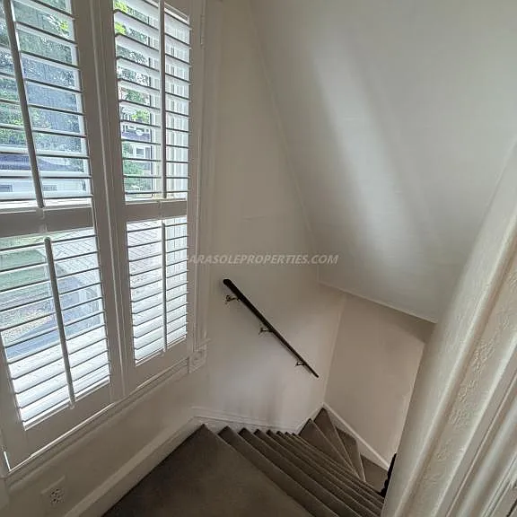 623 Delaware St — Photo 16