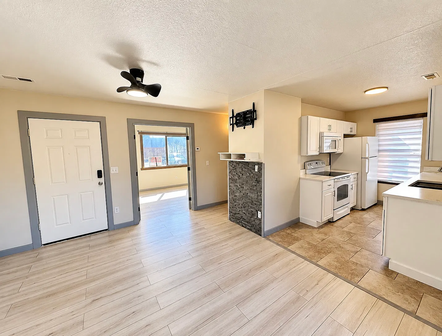 2241 S Buckley Rd — Photo 1