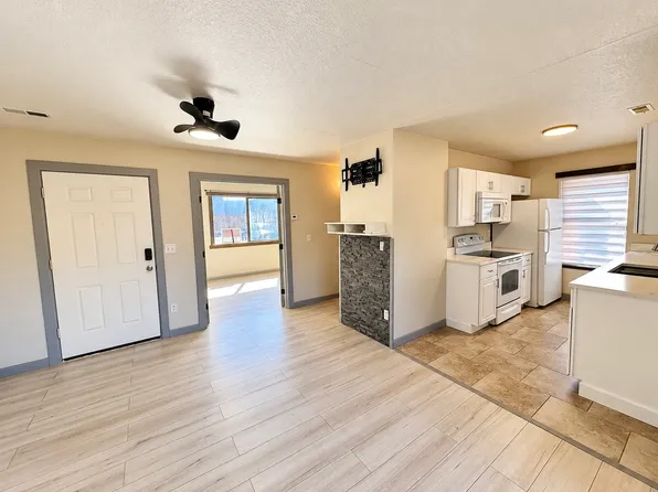 2241 S Buckley Rd APT 101, Aurora, CO 80013