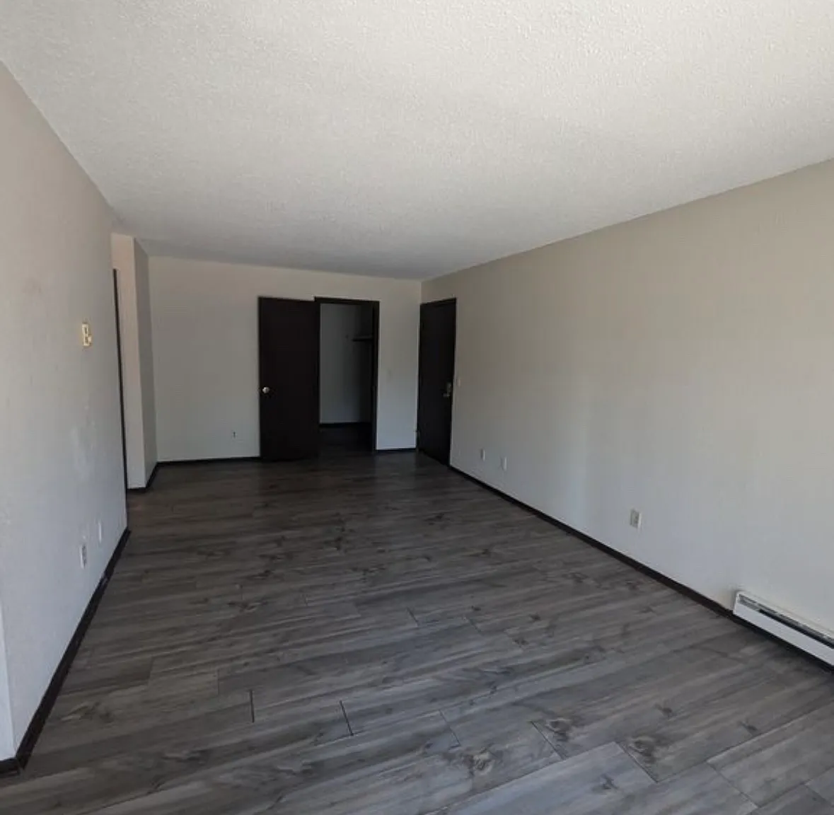 2 bed, 960 sqft, $1,350 — Photo 4