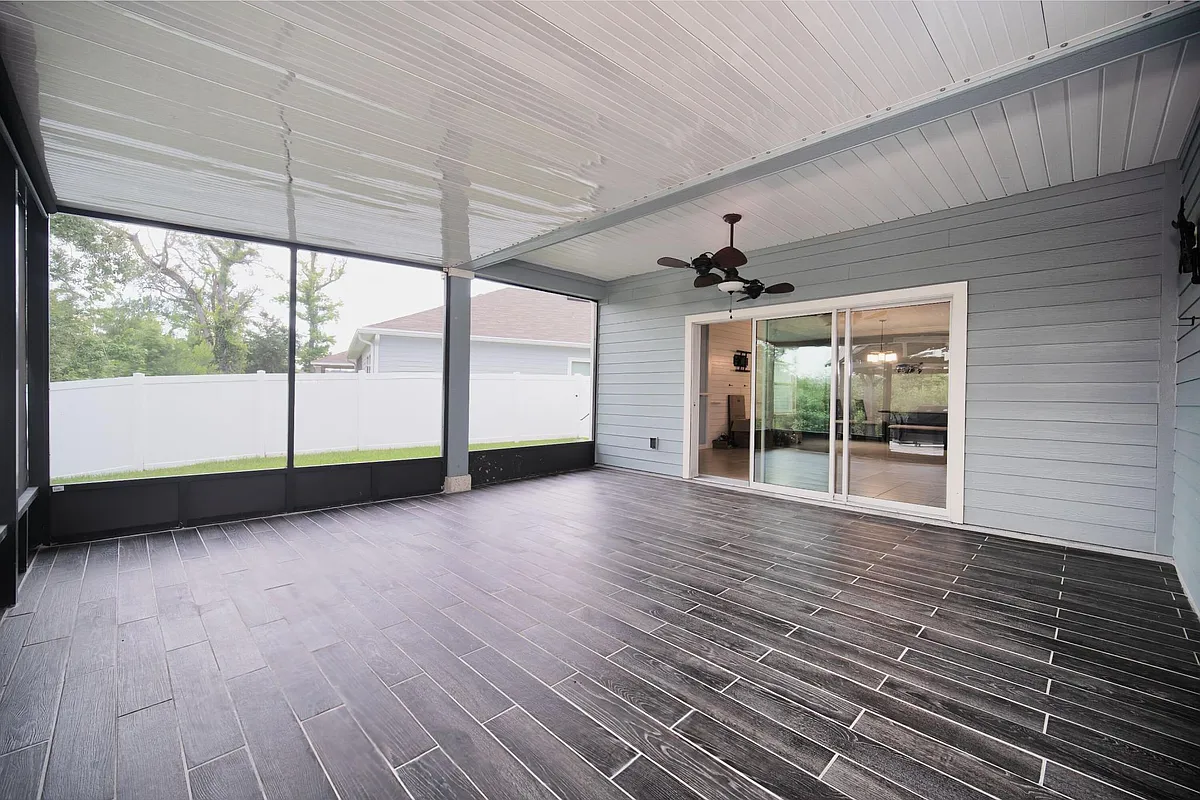 Building Photo - 10932 Haws Ln
