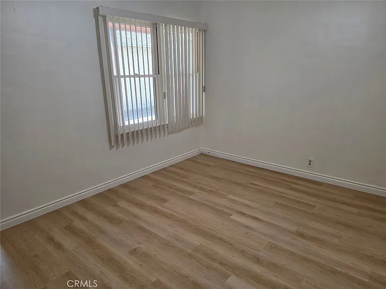 633 Park Ave #C — Photo 13