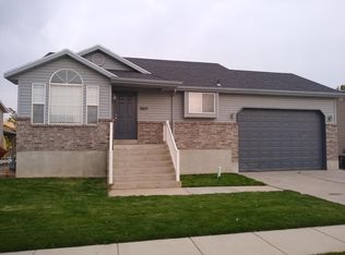 3671 W 850 S, Syracuse, UT 84075