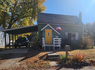 203 E 12th St, Tipton, IA 52772