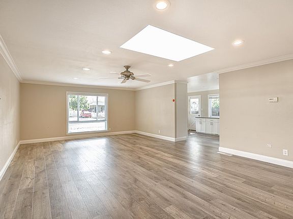 5th image of 6XX San Diego Ave