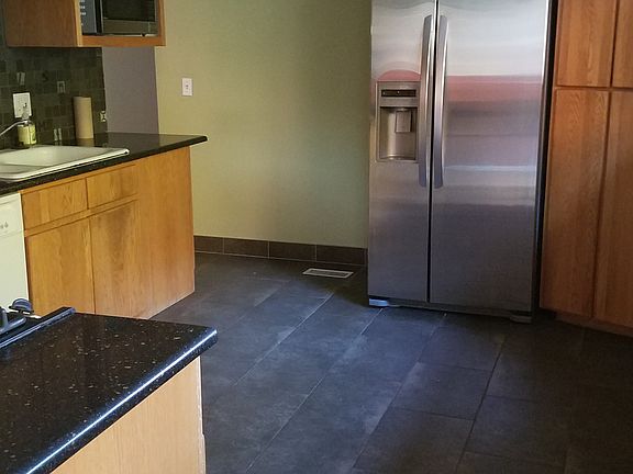 4th image of 3151 S Teton Dr