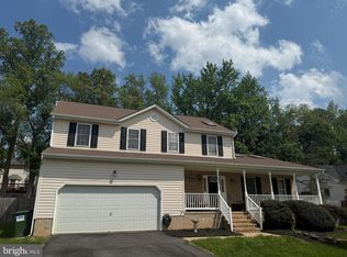 11903 Woodland View Dr, Fredericksburg, VA 22407