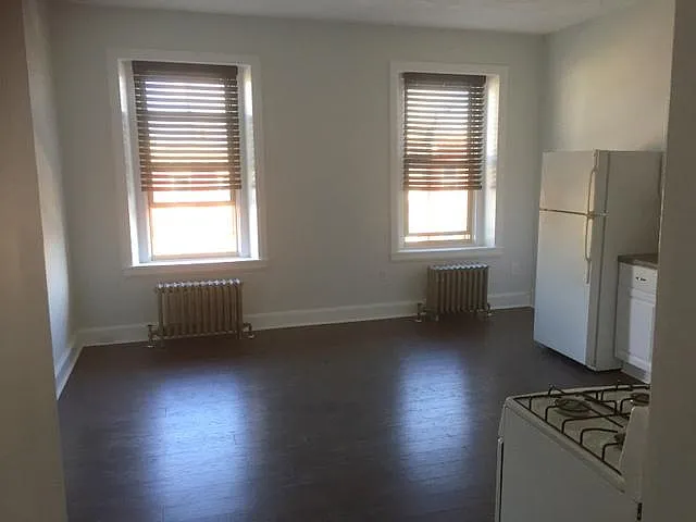 828 Corinthian Ave #5 — Photo 14