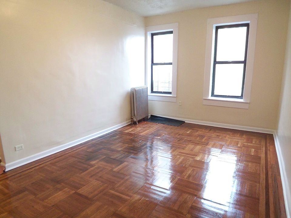 1st image of 1685 University Ave APT 3C