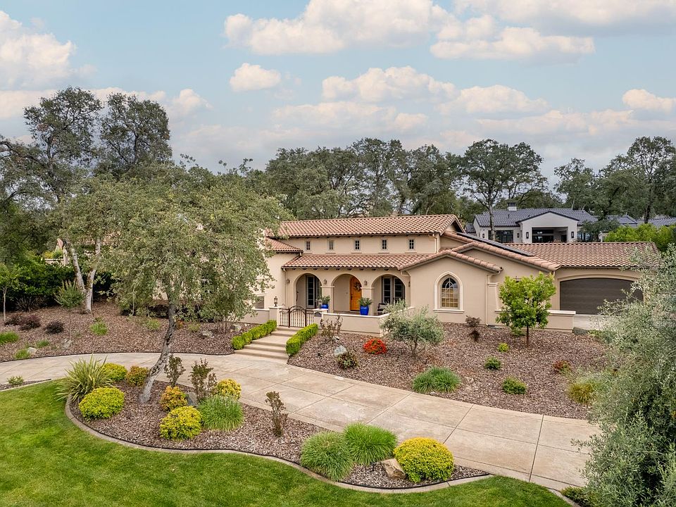 1st image of 3769 Greenview Dr