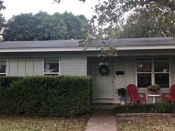 3rd image of 1701 Dartmouth Ave