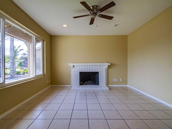 4th image of 10968 Salinas Way