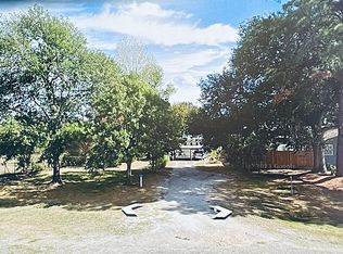 2090 Fm 1094 Rd, Sealy, TX 77474