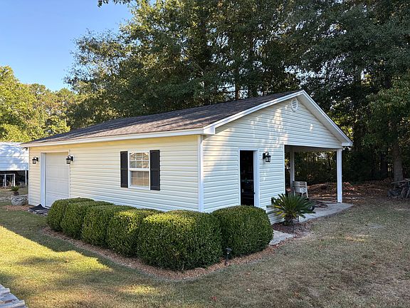 2nd image of 5232 Reynolds Rd
