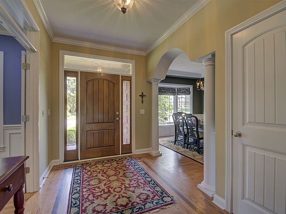 5th image of 539 Karlenia Ct