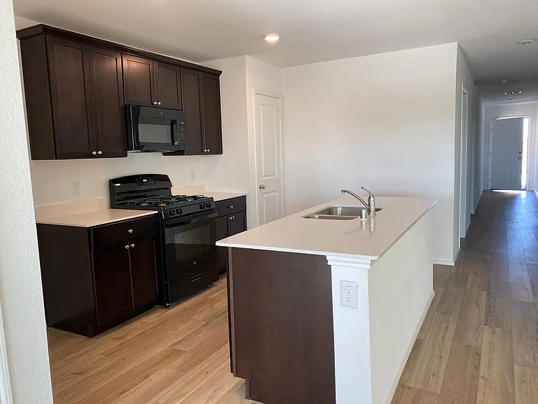 1609 River Crossing Dr — Photo 11