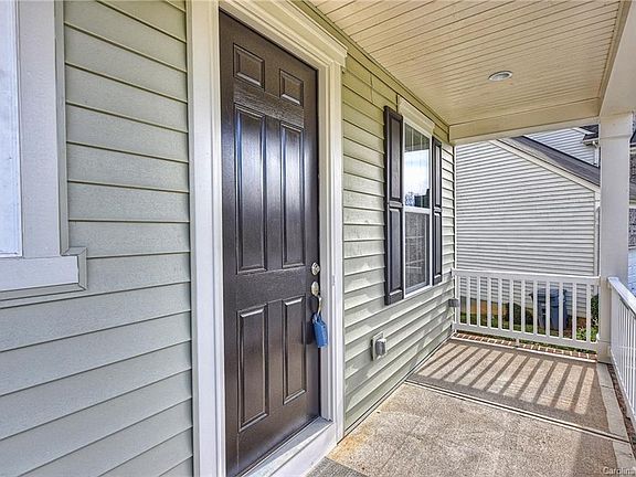 2nd image of 1054 Victoria Blake Ln S