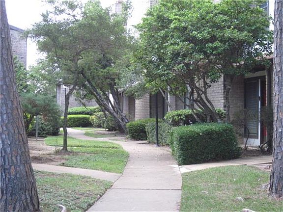 2nd image of 6633 W Airport Blvd APT 304
