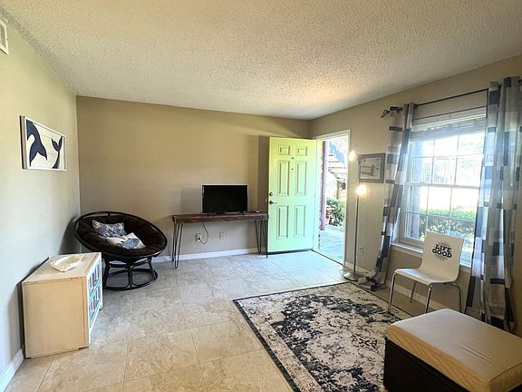 4th image of 1550 E 2nd St #89