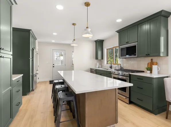 125 Sagamore Avenue, Portsmouth, NH 03801