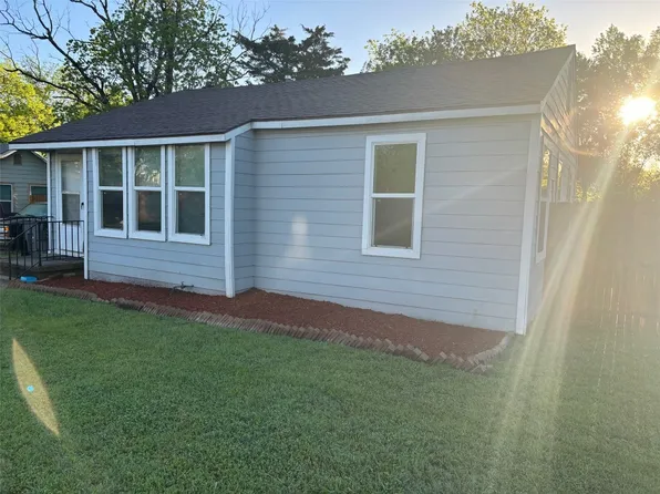720 N Jefferson St, Lancaster, TX 75146