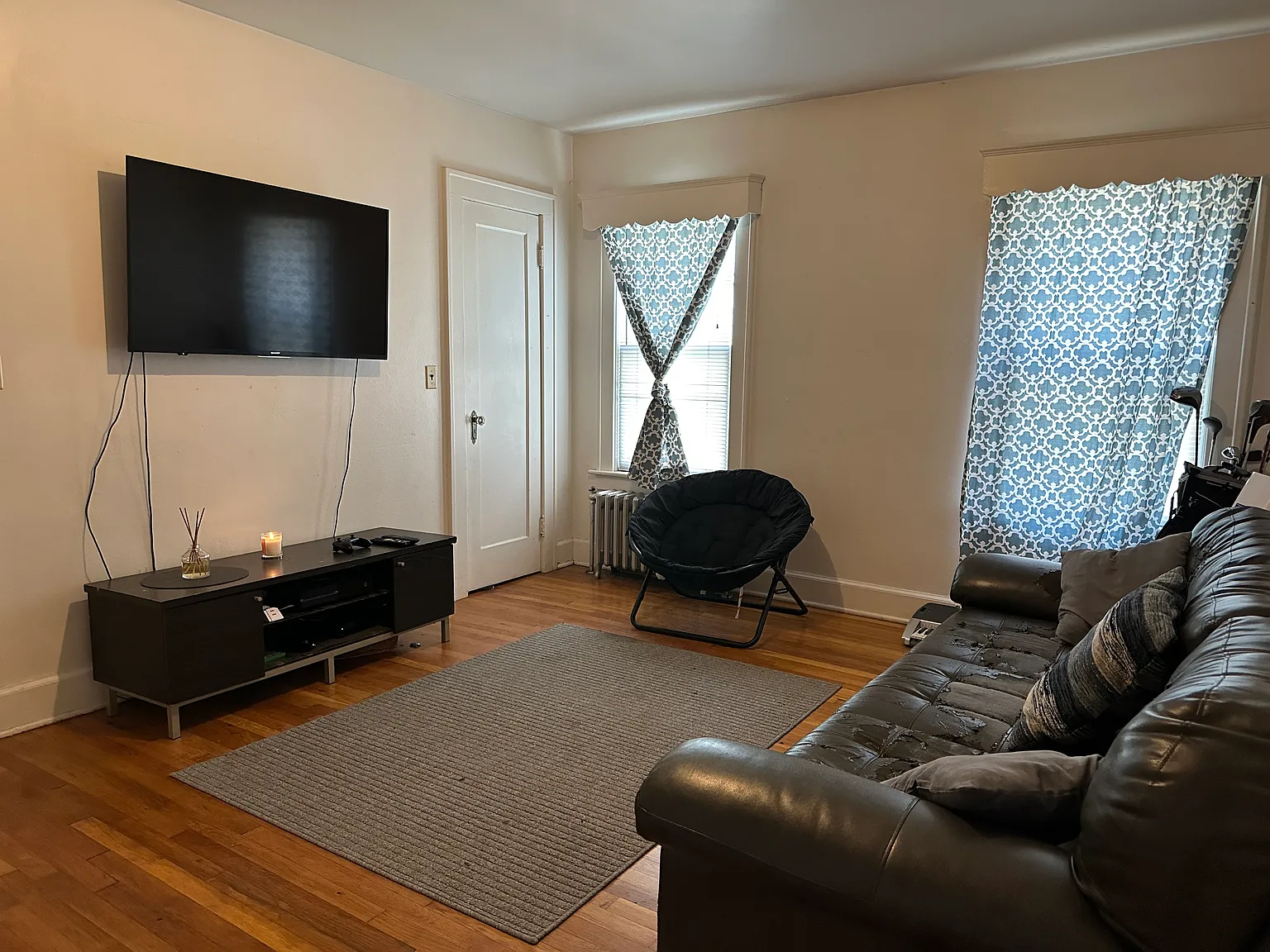 6 bed, 3190 sqft, $4,650 — Photo 4